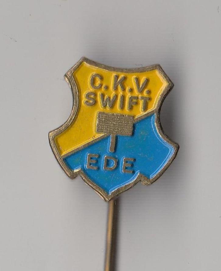 Korfbal CKV Swift speldje Ede, Verzamelen, Speldjes, Pins en Buttons, Gebruikt, Speldje of Pin, Overige onderwerpen, Ophalen of Verzenden