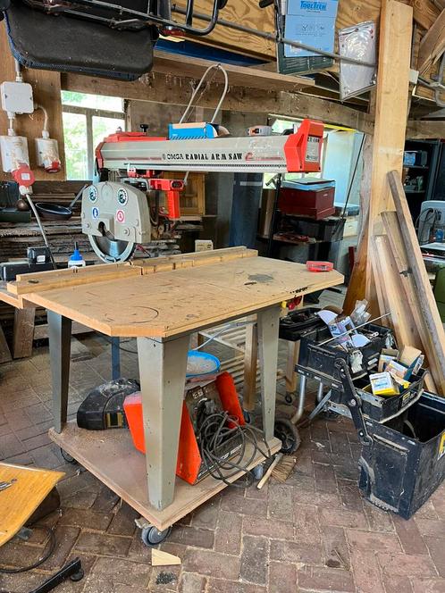 OMGA zaagmachine, Doe-het-zelf en Verbouw, Gereedschap | Zaagmachines, Gebruikt, Afkortzaag, 1200 watt of meer, 70 mm of meer