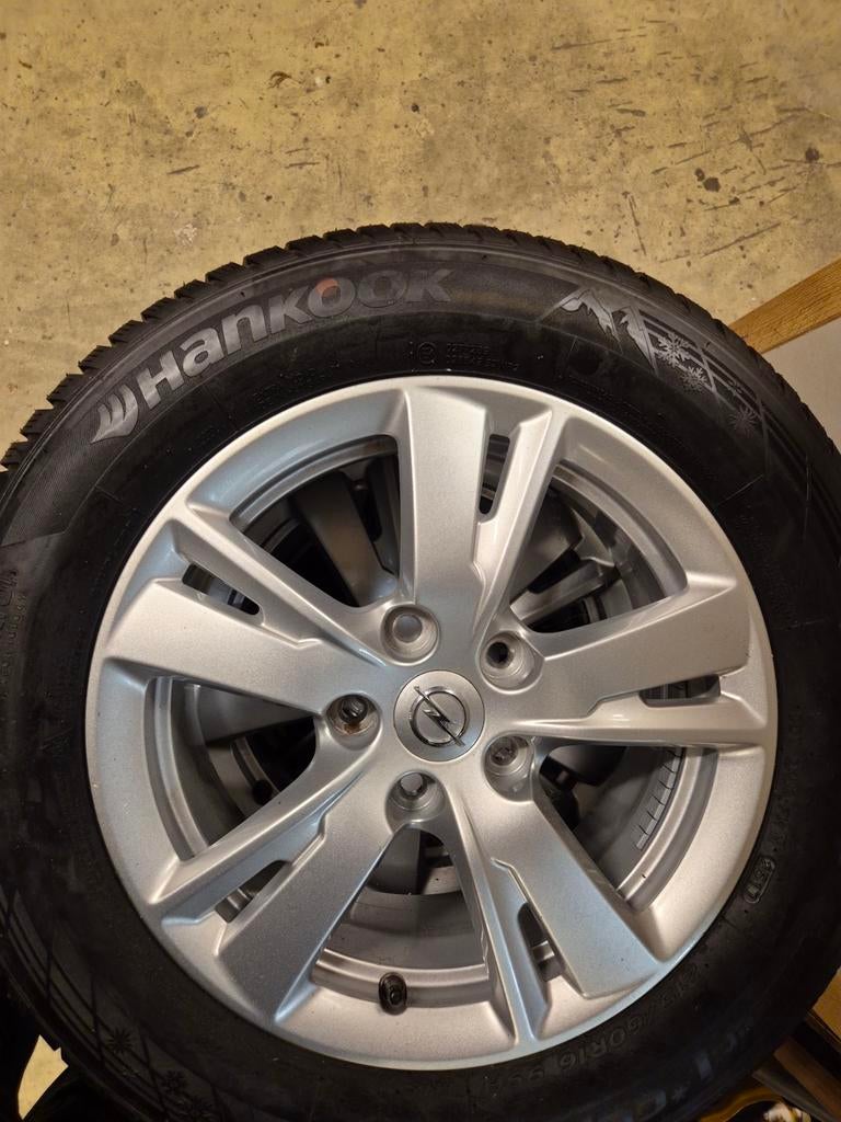 Nieuwe Lichtmetalen Velgen met Winterbanden, Auto-onderdelen, Banden en Velgen, Ophalen, 215 mm, 16 inch, Banden en Velgen