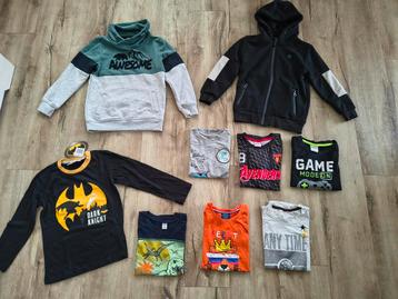 Mooi pakket jongenskleding, maat 122/128. Trui, vest, shirts beschikbaar voor biedingen