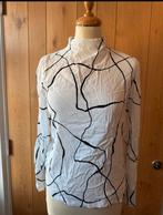 Minimum top met zwart patroon - Maat S, Kleding | Dames, Zwart, Ophalen of Verzenden, Zo goed als nieuw, Lange mouw