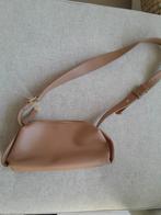 Nieuwe creme leren tas, op te halen voor doosje chocola!, Sieraden, Tassen en Uiterlijk, Tassen | Damestassen, Verzenden, Nieuw