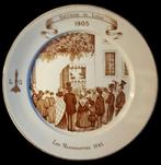 Antiek zeldzaam wandbord van Petrus Regout. Les Marionettes, Antiek en Kunst, Ophalen of Verzenden