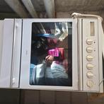 Oven gasstel wit, Witgoed en Apparatuur, Ophalen, 4 kookzones, Zo goed als nieuw, 85 tot 90 cm