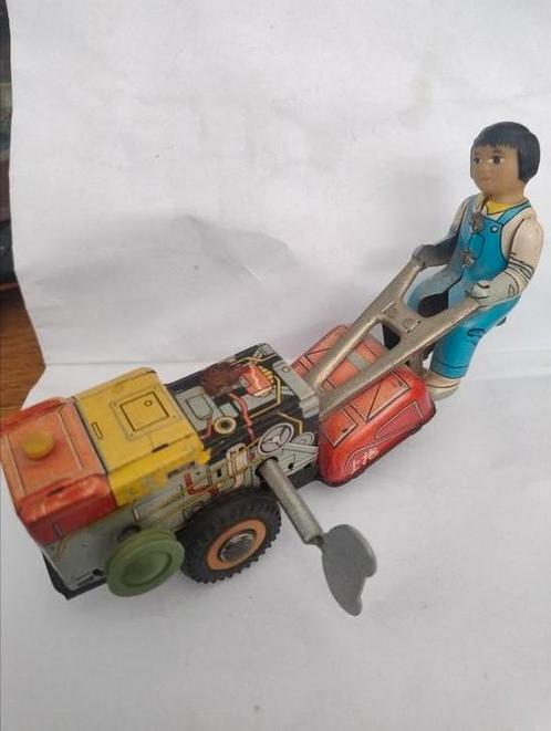 👉 Blikken tractor, Antiek en Kunst, Antiek | Speelgoed, Ophalen of Verzenden