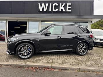 BMW X5 XDrive45e Pano HUD 360 Camera Trekhaak Softclose Sky  beschikbaar voor biedingen