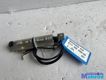 MERCEDES SLK R171 links binnen dak cilinder 2005-2011 beschikbaar voor biedingen