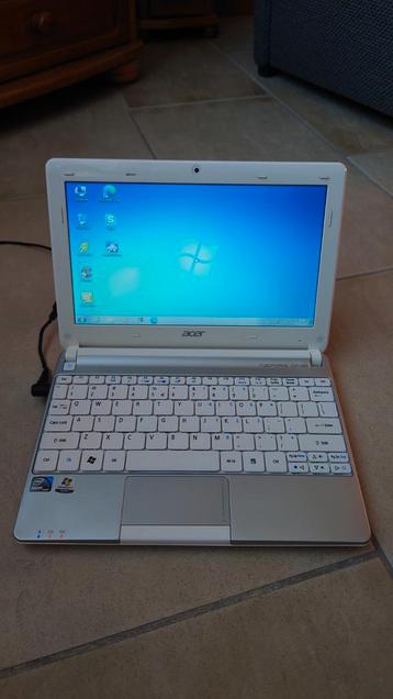 Acer Aspire D270 minilaptop - 2GB - 320GB - HDMI - Win7 beschikbaar voor biedingen