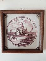 Tegel met houten lijst, Antiek en Kunst, Ophalen of Verzenden