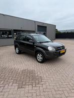 Hyundai Tucson 2.0 I 2WD 2006 Zwart, 74 €/maand, 4 cilinders, Metallic lak, Zwart