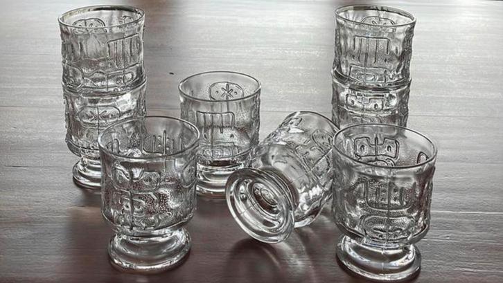 8 Nanny Still voetglazen, Verzamelen, Glas en Borrelglaasjes, Zo goed als nieuw, Overige typen, Ophalen of Verzenden