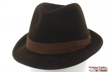 Vintage Gleufhoed Samisch donker bruin velour 56 beschikbaar voor biedingen