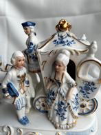 Porseleinen koets met paarden en figuren, Antiek en Kunst, Ophalen of Verzenden