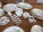WEDGWOOD WILDE APPLE SERVIES, ZGAN, 94-DELIG, OPHALEN, Ophalen, Zo goed als nieuw, Wedgwood, Aardewerk