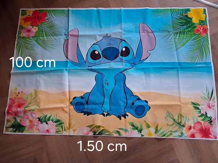 Stitch Feestartikelen: Vlaggenlijn, brillen,banner & poster!, Hobby en Vrije tijd, Feestartikelen, Zo goed als nieuw, Versiering