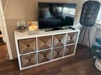 Witte Kallax kast met mandjes - zo goed als nieuw!, Huis en Inrichting, Kunststof, 100 tot 150 cm, Ophalen of Verzenden, Zo goed als nieuw