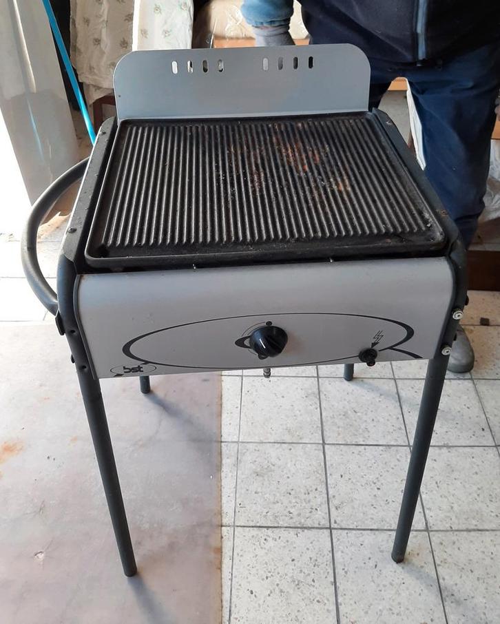 BBQ gasbarbecue, Tuin en Terras, Gasbarbecues, Zo goed als nieuw, Ophalen