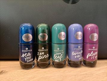 36 nagellakjes van essence 