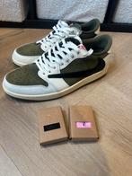 Nike Travis Scott Medium Olive - Maat 45,5, Verzenden, Nieuw, Nike, Sneakers of Gympen