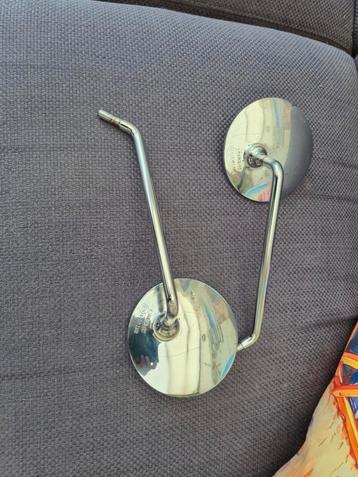 Setje spiegels
Sym fiddle 2 beschikbaar voor biedingen