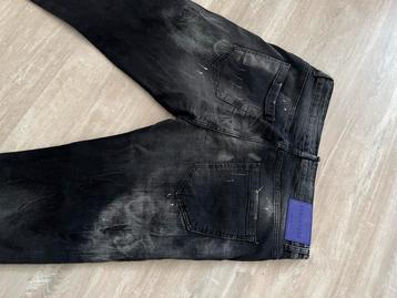 Dsquared Jeans beschikbaar voor biedingen