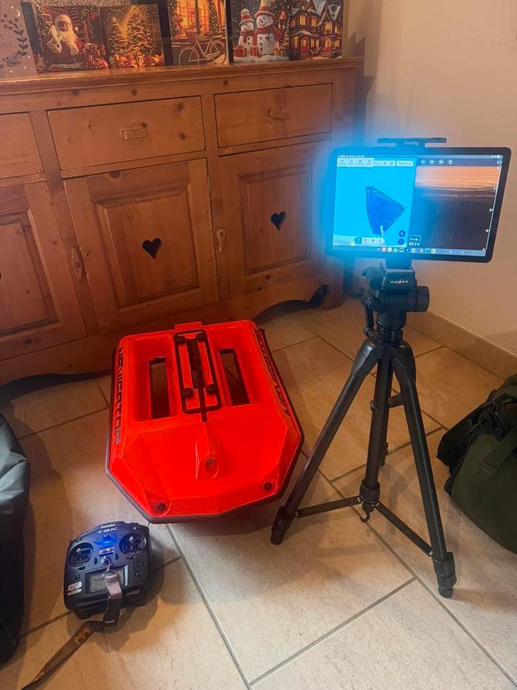 Navigator voerboot, Watersport en Boten, Hengelsport | Karpervissen, Zo goed als nieuw, Vaste hengel, Ophalen