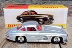 Mercedes-Benz in originele doos - Dinky Toys, Hobby en Vrije tijd, Modelauto's | 1:43, Ophalen of Verzenden, Zo goed als nieuw