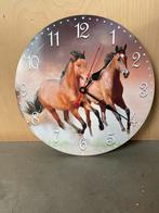 Wandklok met afbeelding paarden, Huis en Inrichting, Woonaccessoires | Klokken, Ophalen of Verzenden, Zo goed als nieuw, Wandklok
