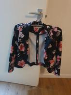 Zwart gebloemd blazerjasje Rinascimento  xs/34, Kleding | Dames, Jasjes, Kostuums en Pakken, Ophalen of Verzenden, Zo goed als nieuw