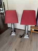 2 Staande Lampen met Rode Kap, Huis en Inrichting, Ophalen of Verzenden, Gebruikt, Metaal, Minder dan 50 cm