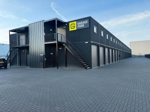 De goedkoopste !!V.o.n Te koop Garagebox Roosendaal 1e etage, Auto diversen, Autostallingen en Garages