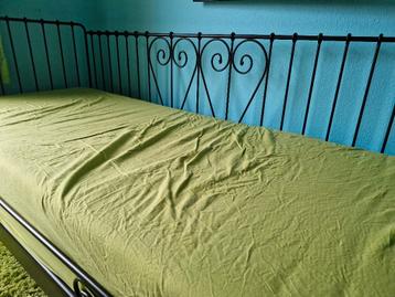 Ikea princessen bed 90/200 en lattenbodem - afbeelding 4