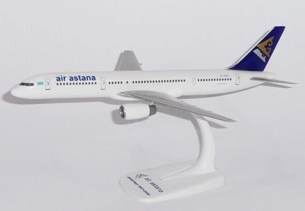 Air Astana Boeing 757-200 1/200 schaalmodel vliegtuig NIEUW, Ophalen of Verzenden, Nieuw, Schaalmodel