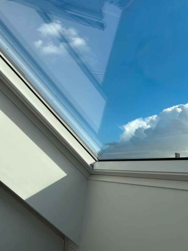 Velux Dakraam - 1.40x1.34m - 5 jaar oud GGL UK08, Doe-het-zelf en Verbouw, Rolluiken, Gebruikt, 100 tot 150 cm, Minder dan 100 cm
