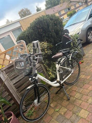 Sparta Damesfiets met kinderzitjes voor & achter beschikbaar voor biedingen