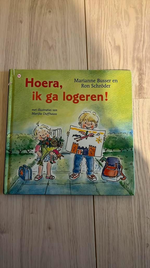 Marianne Busser - Hoera, ik ga logeren!, Boeken, Kinderboeken | Jeugd | onder 10 jaar, Gelezen, Verzenden