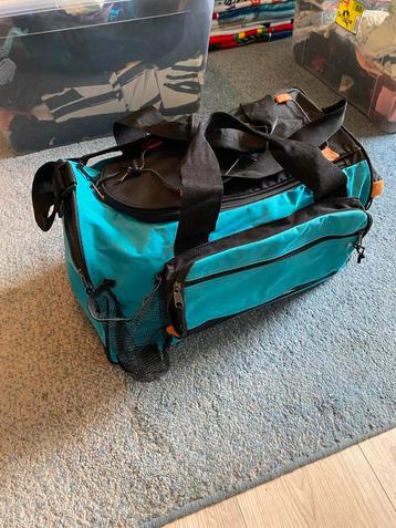 Nieuwe Sporttas/Reistas - Handbagage Formaat beschikbaar voor biedingen