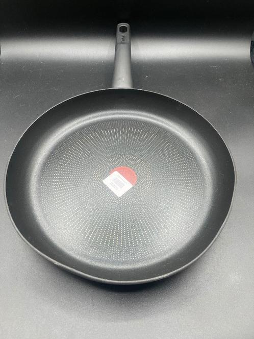 Tefal Performance Koekenpan - Ø 32 cm - Inductie, Huis en Inrichting, Keuken | Potten en Pannen, Nieuw, Koekenpan of Braadpan