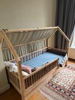 Petit puk house bed 90 x 200 cm, Kinderen en Baby's, Kinderkamer | Bedden, Ophalen of Verzenden, Zo goed als nieuw, 180 cm of meer