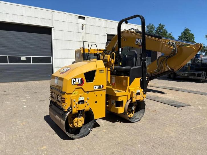 Caterpillar CB1.7, Zakelijke goederen, Machines en Bouw | Kranen en Graafmachines, Graafmachine