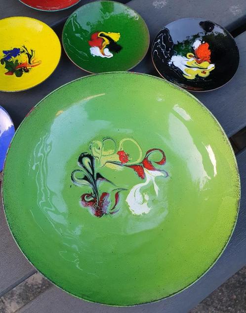 Retro Vintage pinda snack borrel set emaille, Verzamelen, Retro, Huis en Inrichting, Verzenden