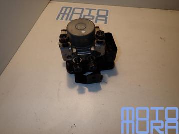 ABS pomp voor de Kawasaki Z800 2012 - 2016 Z 800 abspomp abs beschikbaar voor biedingen