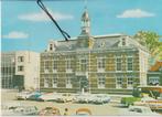 Deurne, Gemeentehuis met auto's Citroen DS, Ford Taunus, Ophalen of Verzenden, 1960 tot 1980, Ongelopen, Noord-Brabant