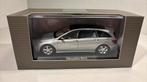 Mercedes benz R class grey minichamps 1.43, Auto, Ophalen of Verzenden, MiniChamps, A