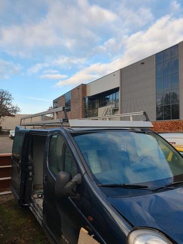 Dakdrager alu top met voor spooiler / windscherm en ladderro beschikbaar voor biedingen
