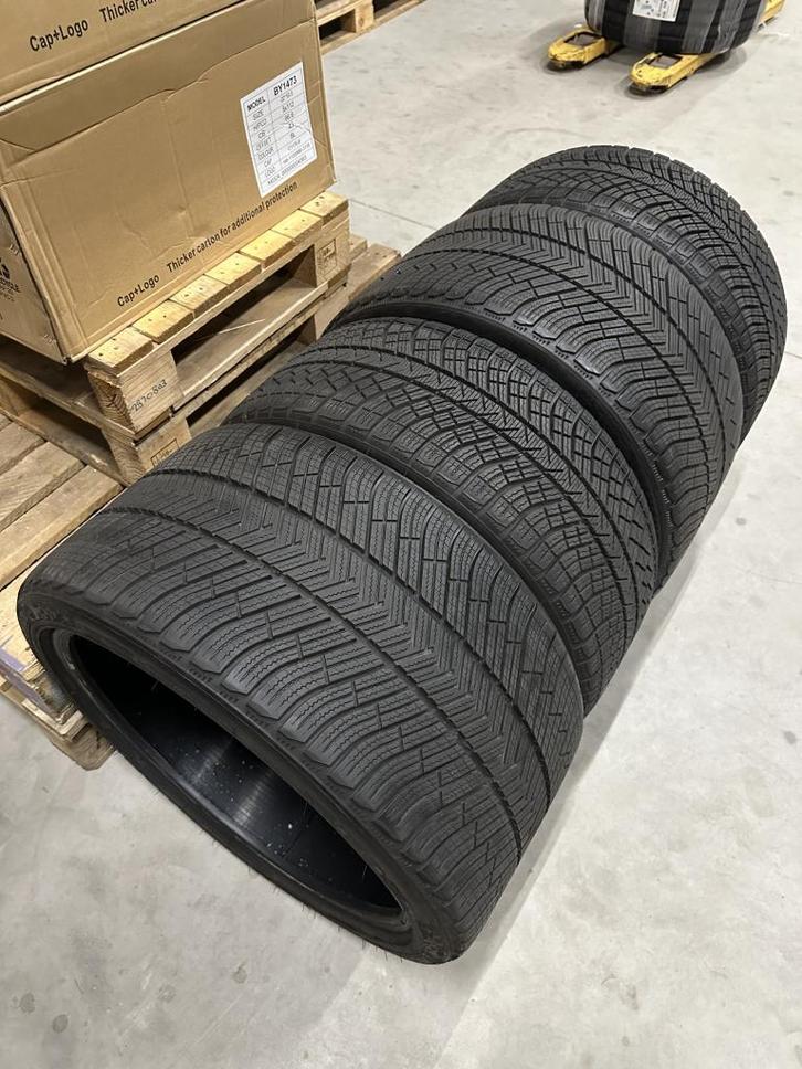 245/35/20 & 305/30/20 Michelin Winterbanden Porsche 911 992, Auto-onderdelen, Banden en Velgen, Band(en), Winterbanden, 20 inch