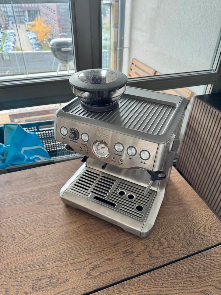 Sage Barista Express Espressomachine, Witgoed en Apparatuur, Koffiezetapparaten, Gebruikt, Koffiebonen, Espresso apparaat, 2 tot 4 kopjes