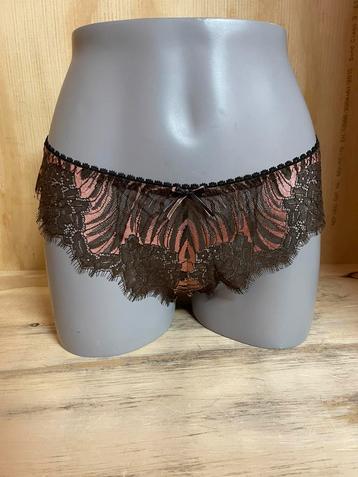 Pleasure state white label brazilian maat m Estrela beschikbaar voor biedingen