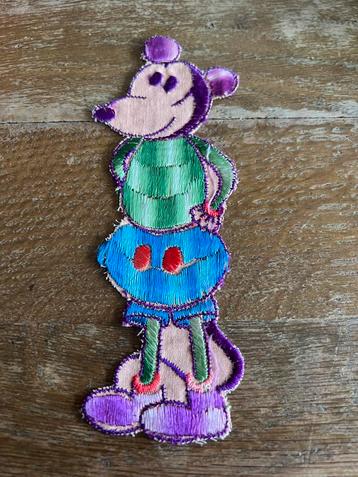 Zijdje,.Mickey Mouse beschikbaar voor biedingen