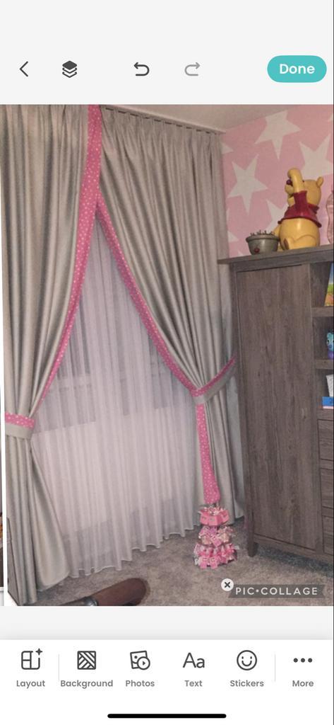 Gordijnen met roze accenten, Huis en Inrichting, Stoffering | Gordijnen en Lamellen, Zo goed als nieuw, 200 cm of meer, 150 tot 200 cm